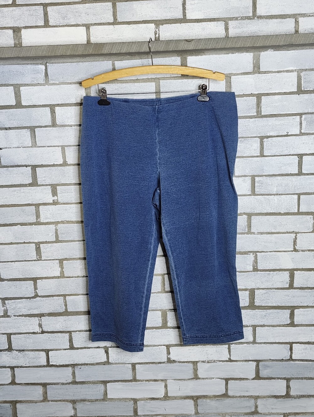 • NWT Pure Jill Indigo Knit Cropped Slim Leg Jeans Large L Pull On Denim Lounge